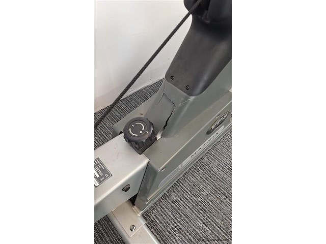 Fitness uitrusting, roeitoestel - afbeelding 11 van  11