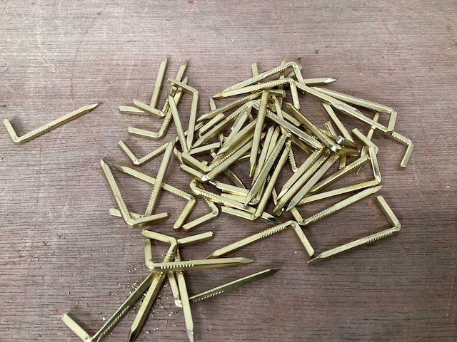 Fixxfast staalhaak 30 mm, messing, zak 50 stuks (70x) - afbeelding 3 van  3