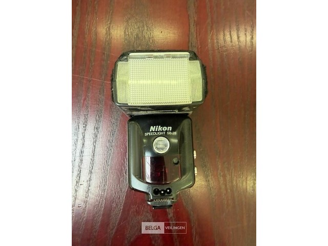 Flash nikon - afbeelding 1 van  2