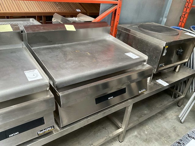 Flashgrill evolution grillplaat met oliebad - afbeelding 2 van  4