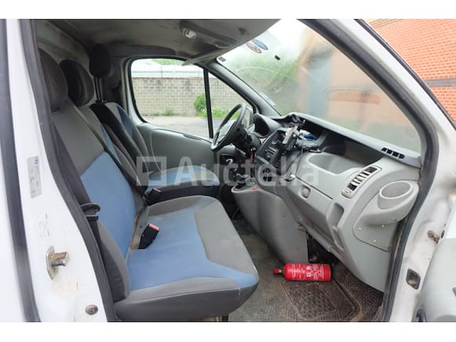 Flatbed van renault trafic (2013-214,606 km) - afbeelding 4 van  48