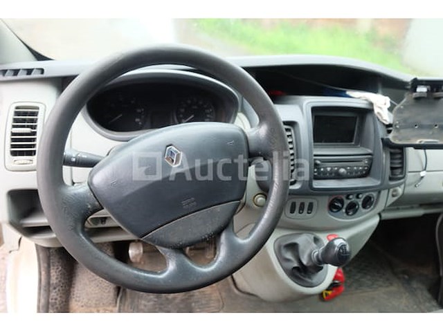 Flatbed van renault trafic (2013-214,606 km) - afbeelding 5 van  48