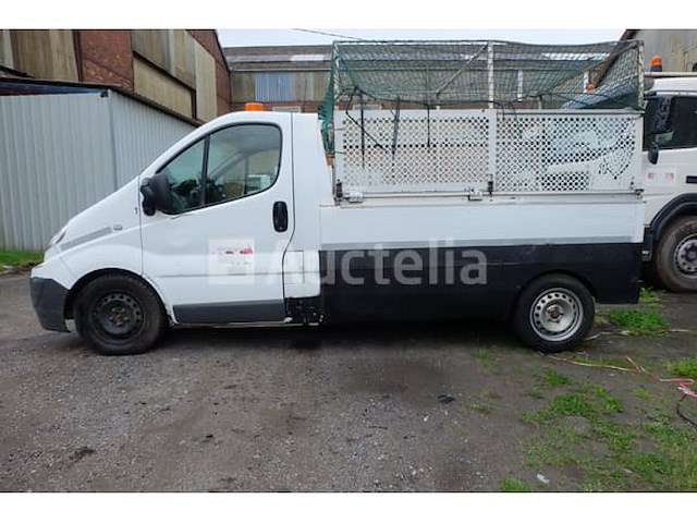 Flatbed van renault trafic (2013-214,606 km) - afbeelding 7 van  48