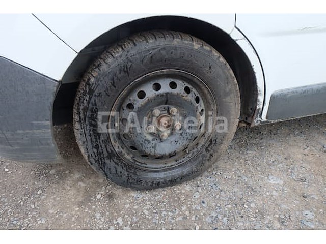 Flatbed van renault trafic (2013-214,606 km) - afbeelding 11 van  48