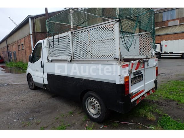 Flatbed van renault trafic (2013-214,606 km) - afbeelding 12 van  48