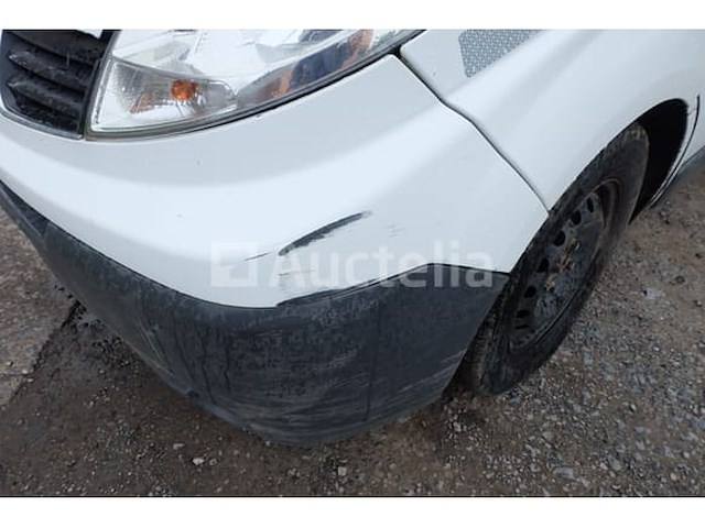 Flatbed van renault trafic (2013-214,606 km) - afbeelding 31 van  48