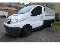 Flatbed van renault trafic (2013-214,606 km) - afbeelding 45 van  48
