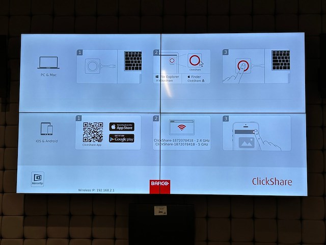 Flatscreen 4 tv's in werking met boxen - afbeelding 1 van  19