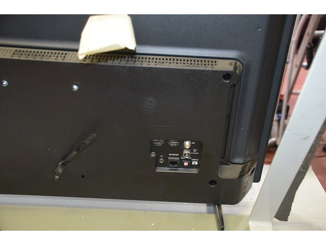 Flatscreen philips 32pfs6805/12 (zonder kabel) - afbeelding 4 van  6