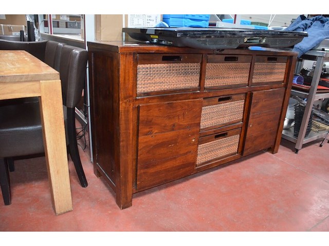 Flatscreen plasma tv samsung met afstandsbediening, houten kast laag model met 5 laden en 2 deuren afm. 150x45x90cm (18,21) - afbeelding 6 van  6