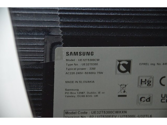 Flatscreen samsung ue32t5300cw met kabel - afbeelding 4 van  5