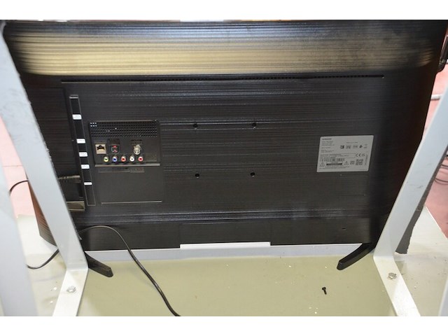 Flatscreen samsung ue32t5300cw (zonder kabel) - afbeelding 3 van  6