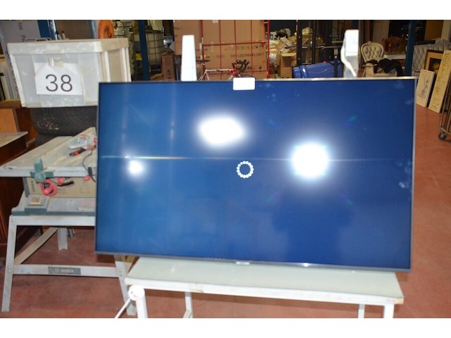 Flatscreen samsung ue50au7170u zonder kabel - afbeelding 1 van  6