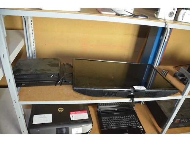 Flatscreen tv lg 28mt48df met afstandsbediening, blu-ray lg, blu-ray 3d samsung - afbeelding 2 van  7