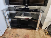 Flatscreen tv lg 37le310 met afstandsbediening (gebruikt en getest), dvd speler philips dvp520/00 met afstandsbediening (gebruikt en getest) - afbeelding 2 van  10