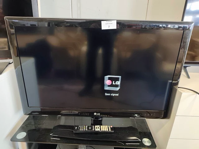 Flatscreen tv lg 37le310 met afstandsbediening (gebruikt en getest), dvd speler philips dvp520/00 met afstandsbediening (gebruikt en getest) - afbeelding 4 van  10
