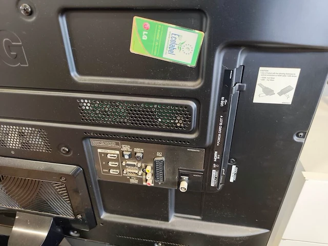 Flatscreen tv lg 37le310 met afstandsbediening (gebruikt en getest), dvd speler philips dvp520/00 met afstandsbediening (gebruikt en getest) - afbeelding 7 van  10