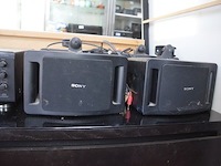 Flatscreen tv sony met afstandsbediening, sony ontvanger/versterker str-de205, 4 speaker sony, bluetooth speaker jbl clip 4, 2 hoofdtelefoons - afbeelding 14 van  16