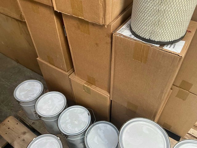 Fleetguard af26175 luchtfilter (8x) - afbeelding 4 van  4