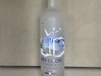 Fles grey goose 4,5l - afbeelding 1 van  4