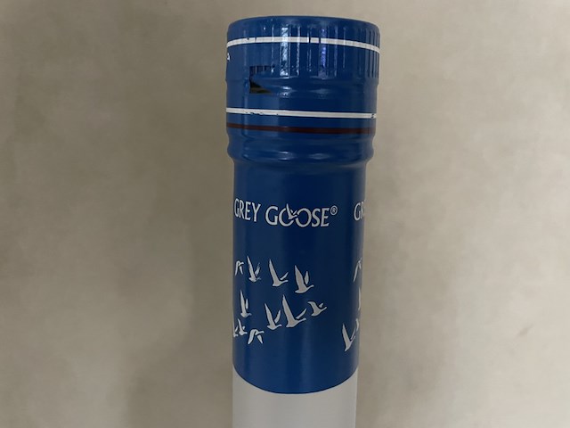 Fles grey goose 4,5l - afbeelding 3 van  4