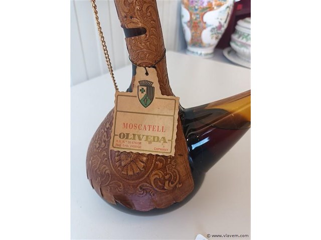 Fles moscatell - afbeelding 4 van  4