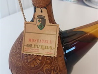 Fles moscatell - afbeelding 4 van  4