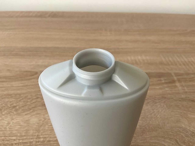 Fles rebecca shampoo 250ml (light grey opac) fles (11719x) - afbeelding 2 van  4