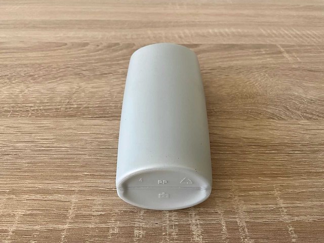 Fles rebecca shampoo 250ml (light grey opac) fles (11719x) - afbeelding 3 van  4