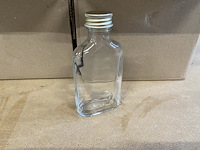 Flesjes met draaidop (+/- 50st) - afbeelding 1 van  3