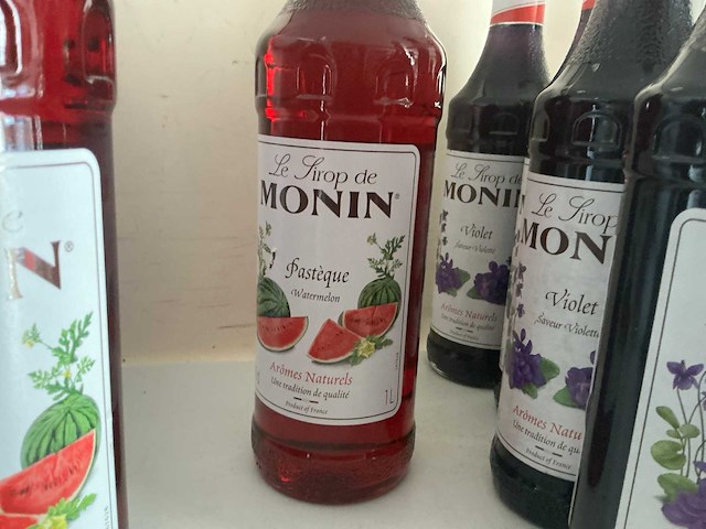 Flessen siropen en cocktailingrediënten (13x) - afbeelding 3 van  6