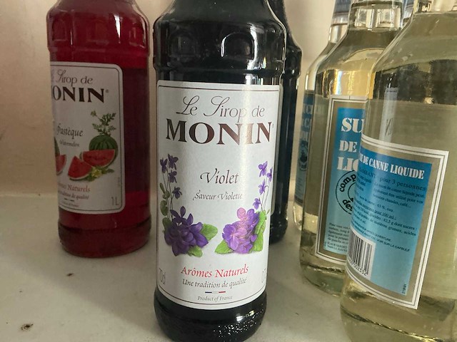 Flessen siropen en cocktailingrediënten (13x) - afbeelding 4 van  6