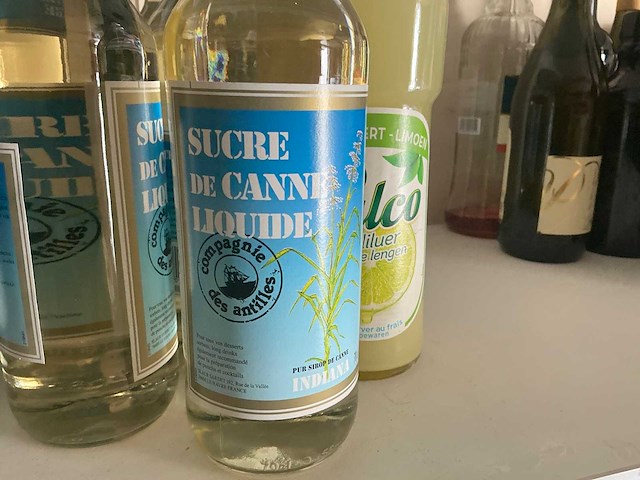 Flessen siropen en cocktailingrediënten (13x) - afbeelding 5 van  6