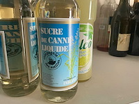 Flessen siropen en cocktailingrediënten (13x) - afbeelding 5 van  6