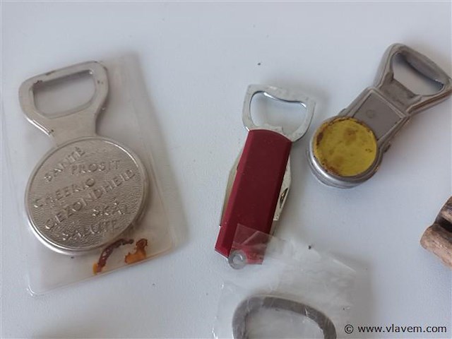 Flessenopeners. 10 stuks - afbeelding 5 van  5