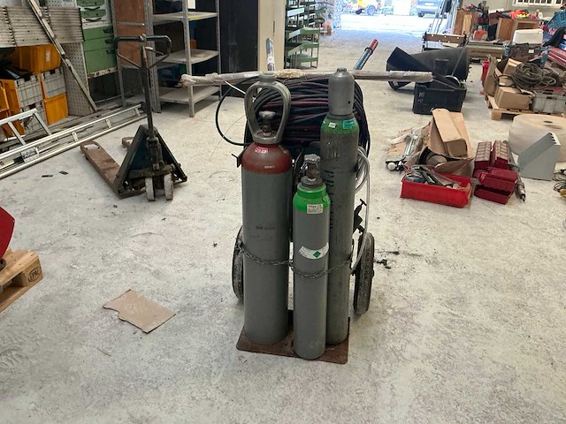 Flessenwagen met snijbranderset - afbeelding 1 van  10