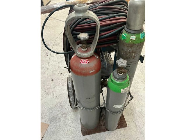 Flessenwagen met snijbranderset - afbeelding 7 van  10