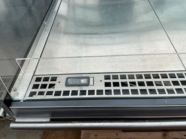 Flex b+1 1250 open presentatie koelvitrine - afbeelding 3 van  5