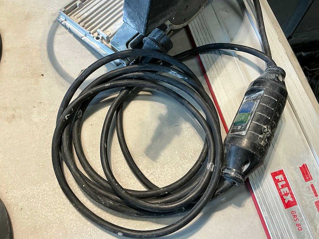 Flex csw4161 steenzaagmachine - afbeelding 3 van  7