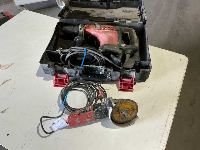 Flex elektrische gereedschappen (2x) - afbeelding 1 van  6