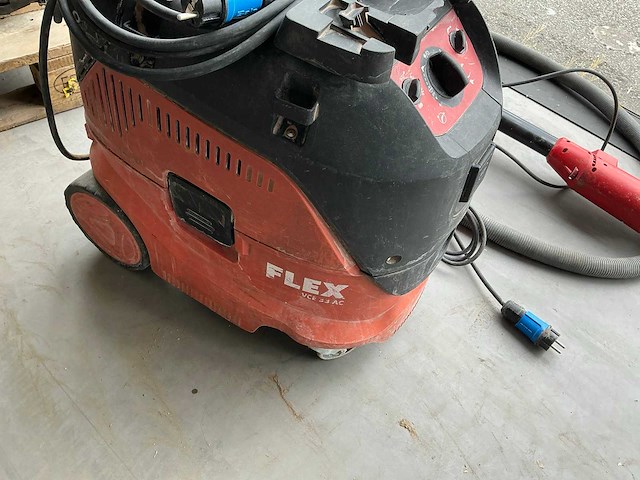Flex schuurmachine en stofzuiger - afbeelding 9 van  10