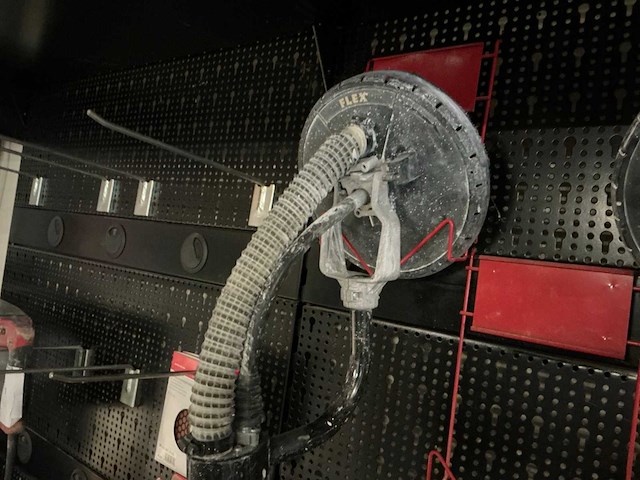 Flex wse500 wand en plafondschuurmachine - afbeelding 2 van  4