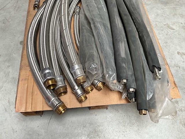 Flexibels solaraansluiting & buffer (26x) - afbeelding 1 van  1