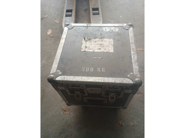 Flightcase - 1 trakel 500 kg - flightcase - afbeelding 2 van  2