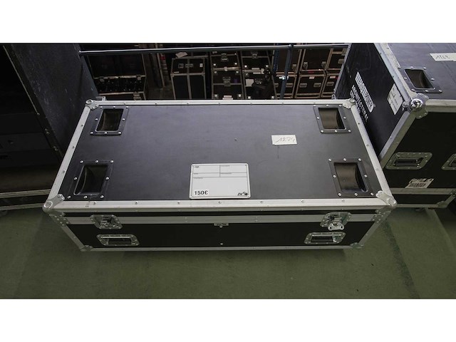 Flightcase 125cm x 85cm height without wheels 35cm - afbeelding 1 van  2