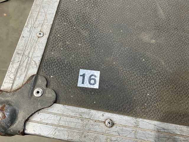 Flightcase (2x) - afbeelding 9 van  9