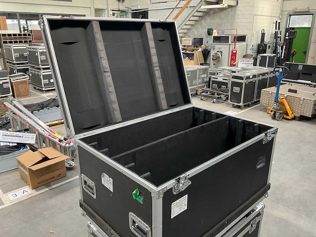 Flightcase (2x) - afbeelding 9 van  12