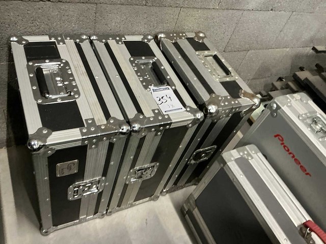 Flightcase (3x) - afbeelding 1 van  3