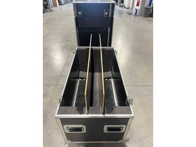 Flightcase 50" tv's - afbeelding 2 van  2