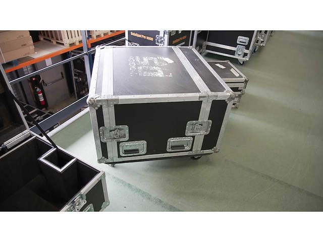 Flightcase 90cm x 88cm height without wheels 50cm - afbeelding 2 van  2